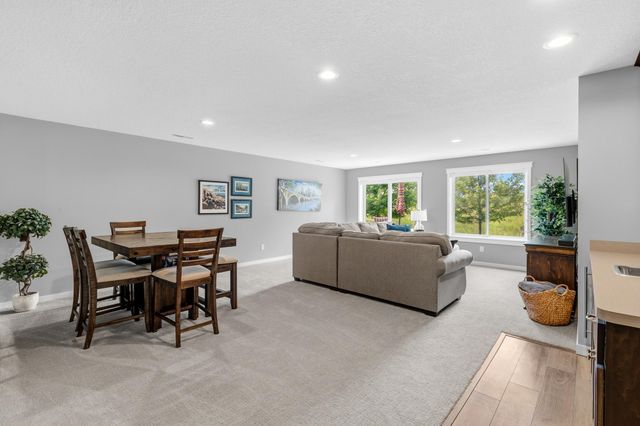 2504 Neal Court N, Stillwater, MN 55082