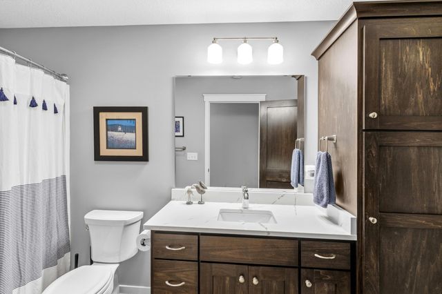 2504 Neal Court N, Stillwater, MN 55082