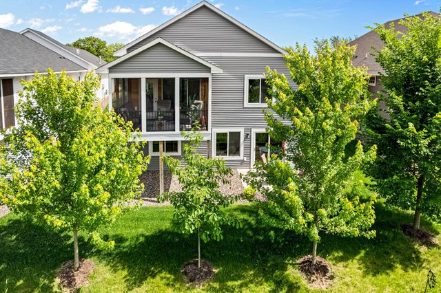 2504 Neal Court N, Stillwater, MN 55082