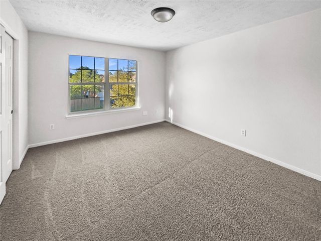 622 Manchester Trail Drive, Spring, TX 77373