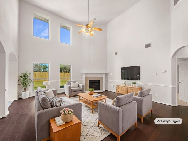 622 Manchester Trail Drive, Spring, TX 77373