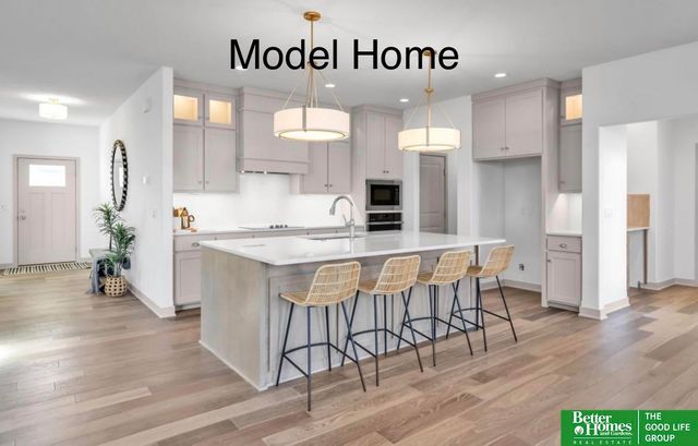10304 S 191 Avenue, Omaha, NE 68136