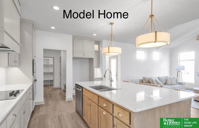 10304 S 191 Avenue, Omaha, NE 68136