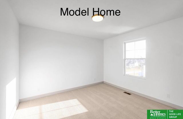 10304 S 191 Avenue, Omaha, NE 68136