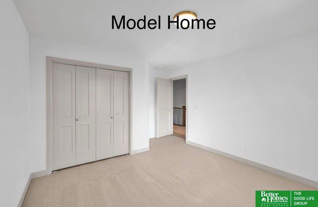10304 S 191 Avenue, Omaha, NE 68136
