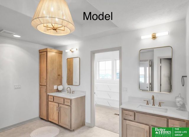 10304 S 191 Avenue, Omaha, NE 68136