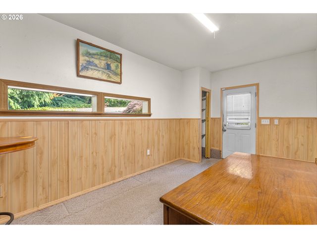 23163 Se VAN CUREN Rd, Eagle Creek, OR 97022