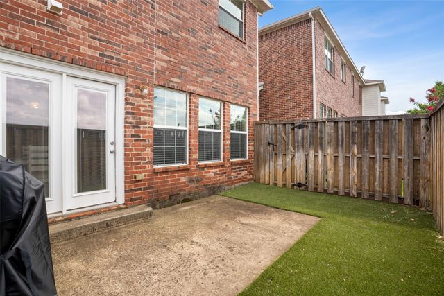 706 S Jupiter Road 1202, Allen, TX 75002