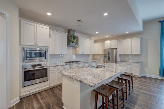 2077 Barn Swallow Road, Summerville, SC 29483