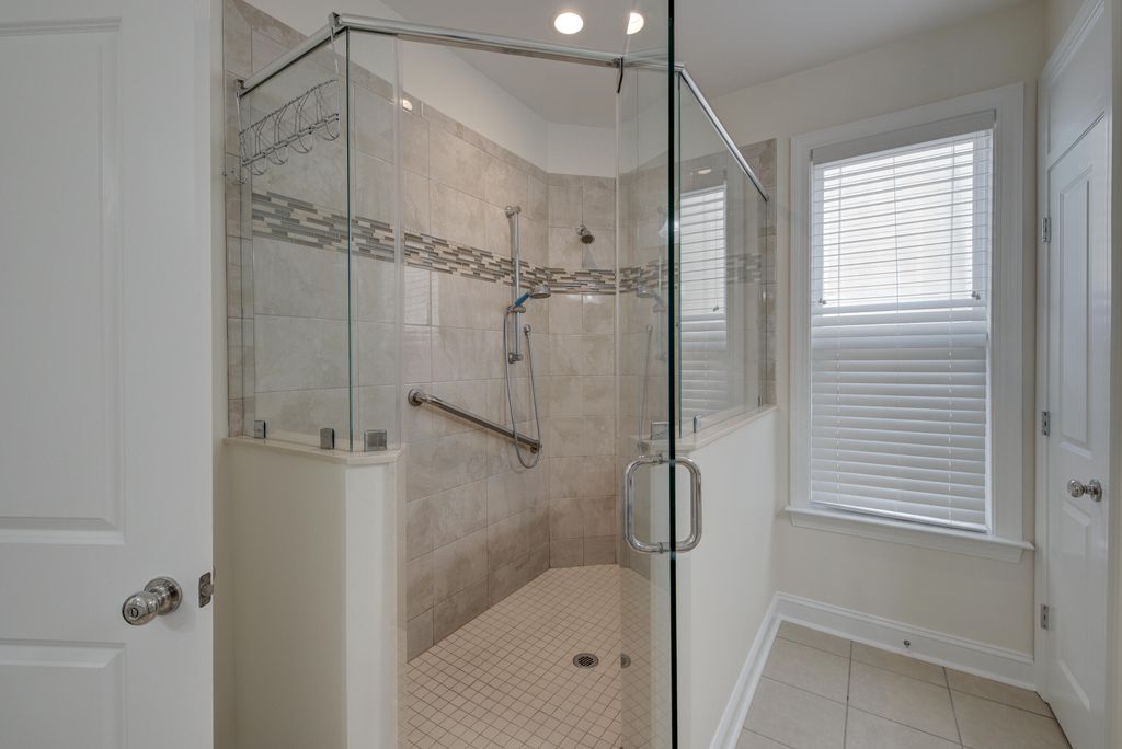 Image 19 of property listing at 2077 Barn Swallow Road, Summerville, SC 29483