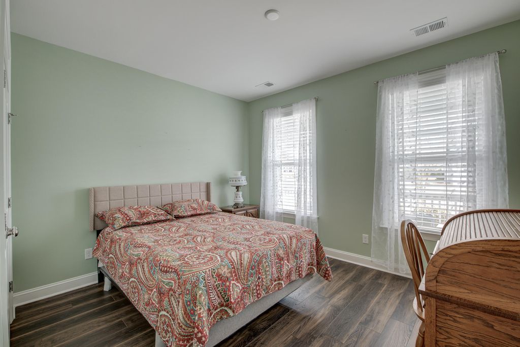 Image 22 of property listing at 2077 Barn Swallow Road, Summerville, SC 29483