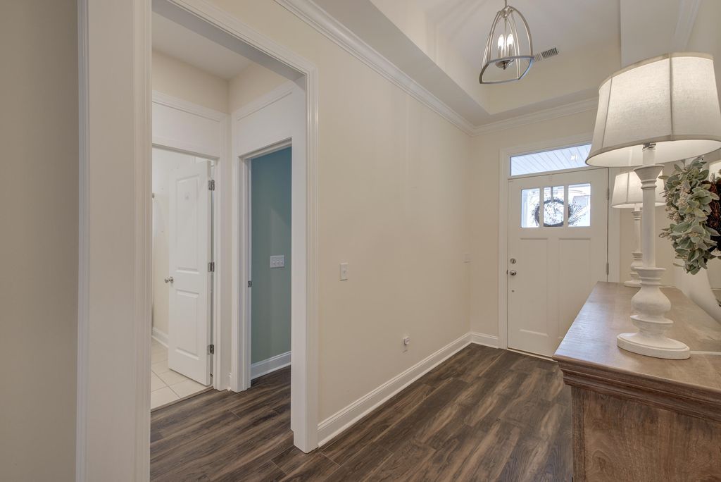 Image 33 of property listing at 2077 Barn Swallow Road, Summerville, SC 29483