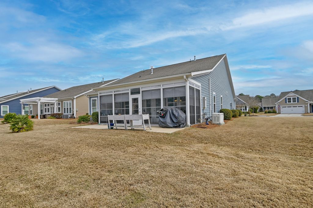 Image 46 of property listing at 2077 Barn Swallow Road, Summerville, SC 29483