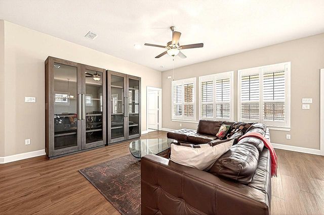 10010 Starry Night Lane, Manvel, TX 77578
