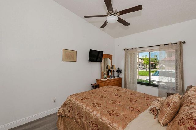 3459 Inverrary W 3459, Lauderhill, FL 33319