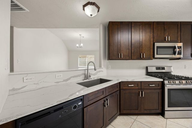 29123 Foxingham Circle, Spring, TX 77386