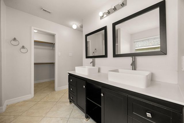 29123 Foxingham Circle, Spring, TX 77386