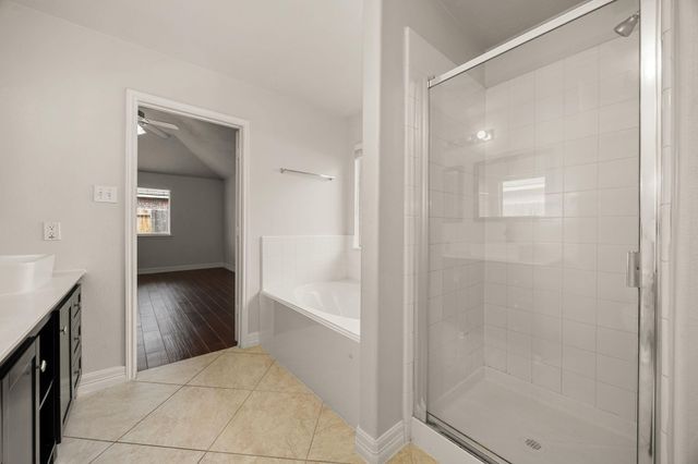 29123 Foxingham Circle, Spring, TX 77386