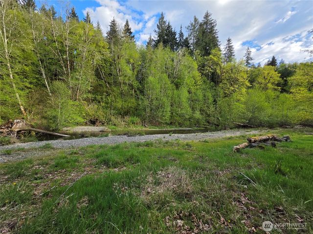 130 NE Evergreen Drive, Tahuya, WA 98588