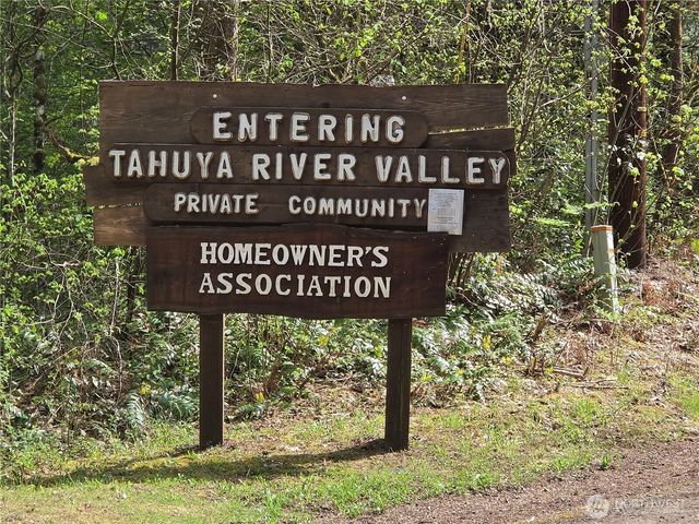 130 NE Evergreen Drive, Tahuya, WA 98588