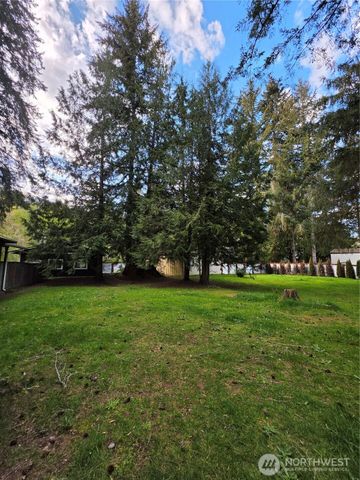 130 NE Evergreen Drive, Tahuya, WA 98588