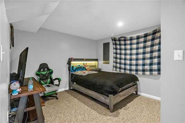 305 N 32nd Street, Kansas City, KS 66102