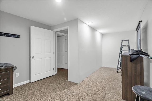 305 N 32nd Street, Kansas City, KS 66102