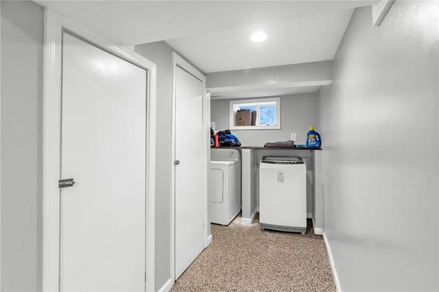 305 N 32nd Street, Kansas City, KS 66102