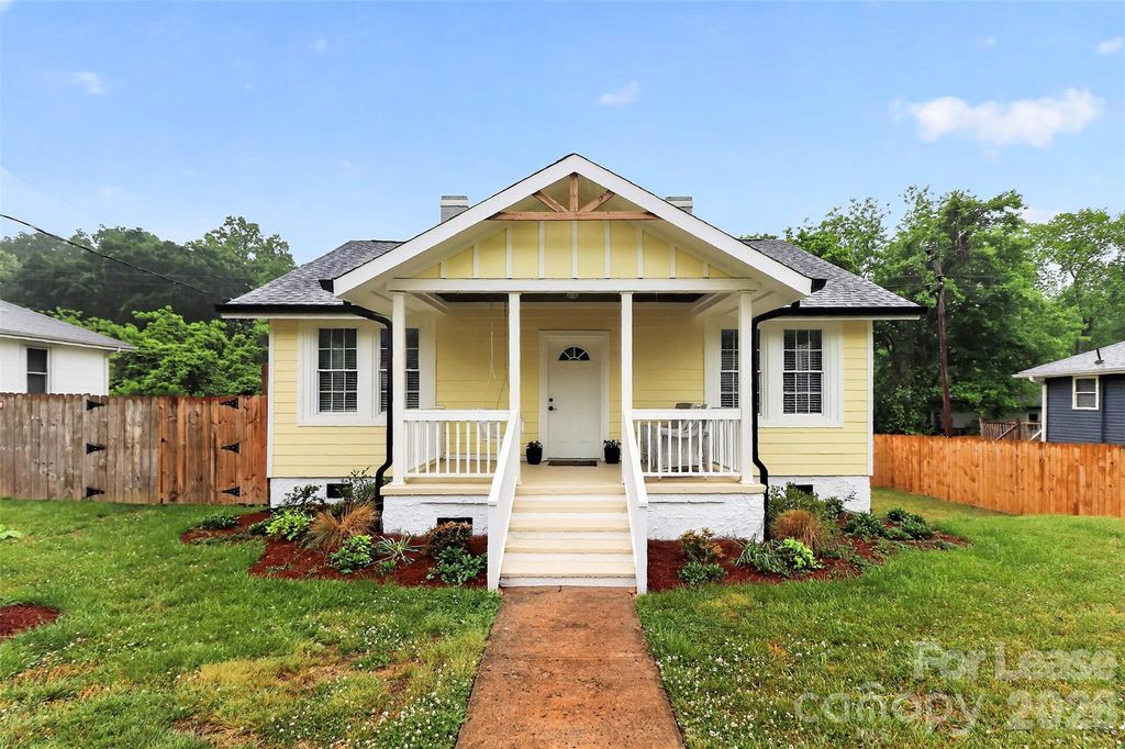 903 W Sixth Avenue B, Gastonia, NC 28052