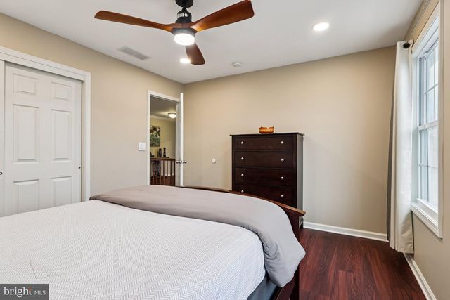 6 ALLUVIAL DR, Chesterfield, NJ 08515