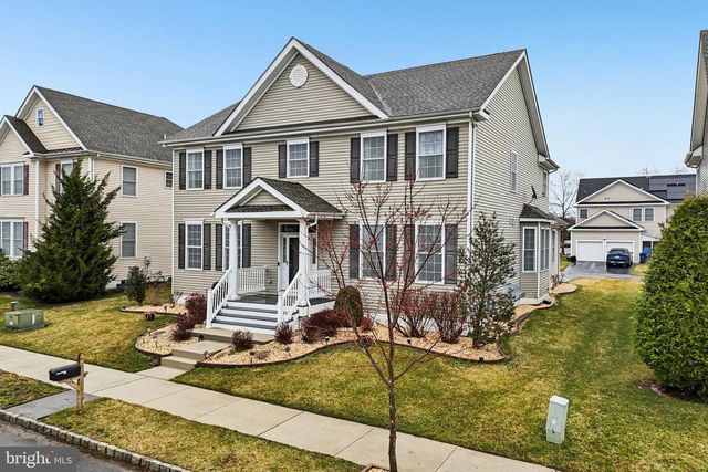 6 ALLUVIAL DR, Chesterfield, NJ 08515