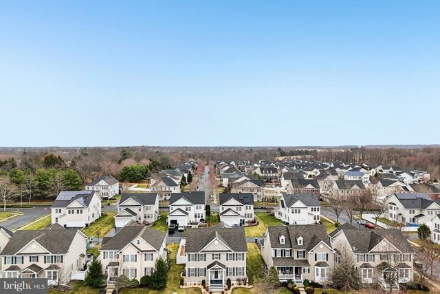 6 ALLUVIAL DR, Chesterfield, NJ 08515