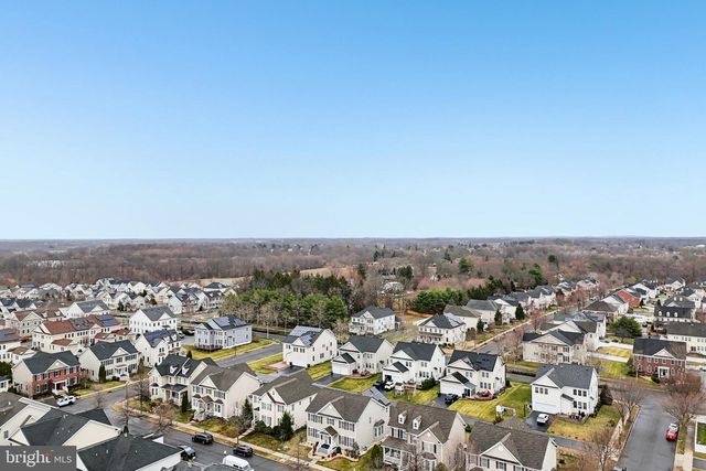 6 ALLUVIAL DR, Chesterfield, NJ 08515