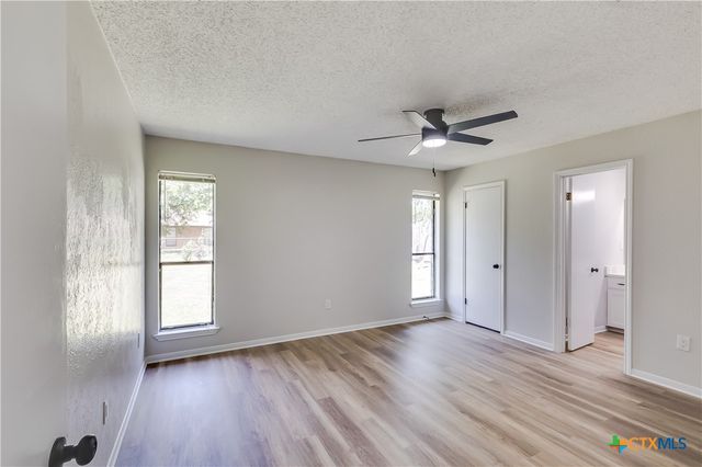 2001 Sunset Street, Killeen, TX 76543