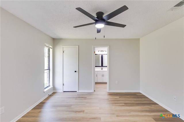 2001 Sunset Street, Killeen, TX 76543