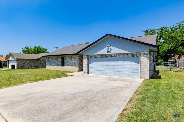 2001 Sunset Street, Killeen, TX 76543