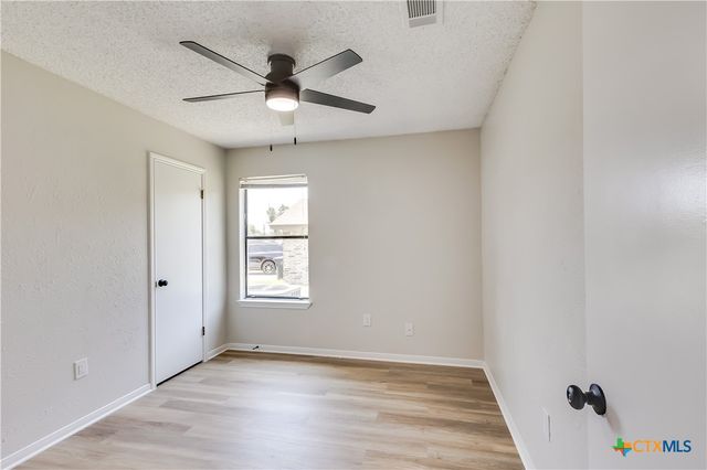 2001 Sunset Street, Killeen, TX 76543