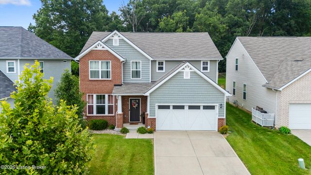5601 Poplar Lakes Ln, Louisville, KY 40299