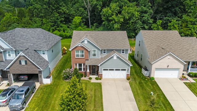 5601 Poplar Lakes Ln, Louisville, KY 40299