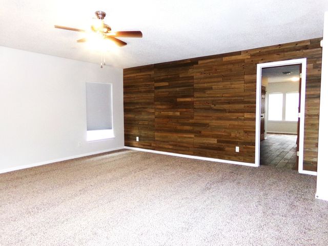 10405 Splendor Way, Indianapolis, IN 46234