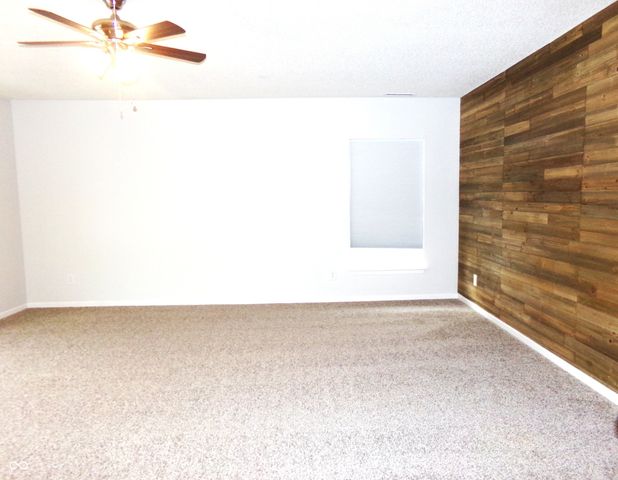 10405 Splendor Way, Indianapolis, IN 46234