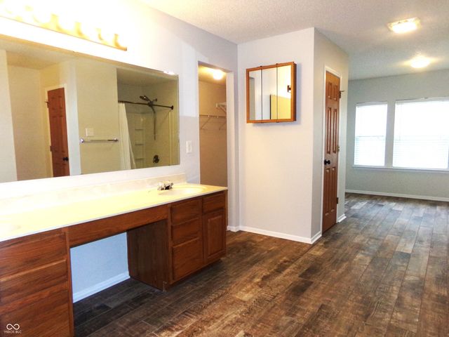 10405 Splendor Way, Indianapolis, IN 46234