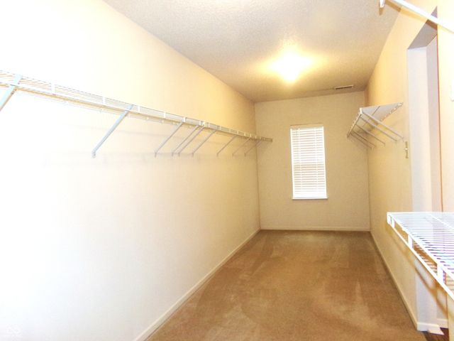 10405 Splendor Way, Indianapolis, IN 46234