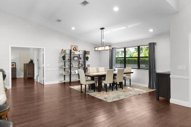 1225 SW Magnolia Bluff Drive, Palm City, FL 34990
