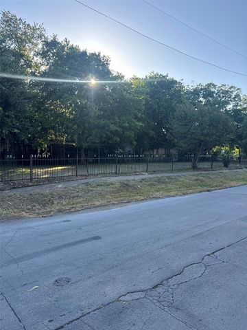 5300 Ash Lane, Dallas, TX 75223