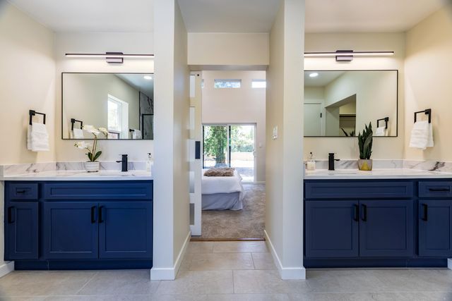 701 Solano Drive SE, Albuquerque, NM 87108