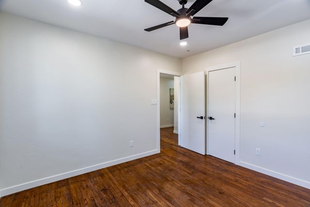 701 Solano Drive SE, Albuquerque, NM 87108