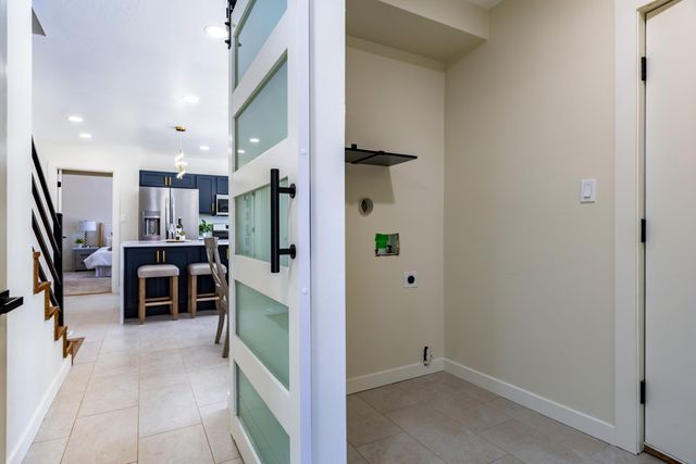 701 Solano Drive SE, Albuquerque, NM 87108