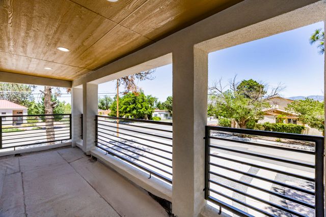 701 Solano Drive SE, Albuquerque, NM 87108