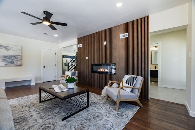 701 Solano Drive SE, Albuquerque, NM 87108